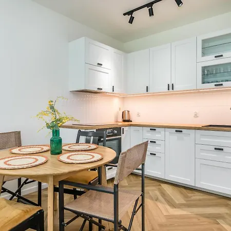 Citystay Na Jaskowej Dolinie Z Ogrodem *